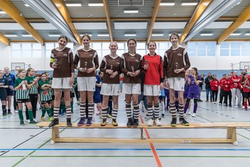 Bild 29 - C-Juniorinnen 2 Loewinnen Cup